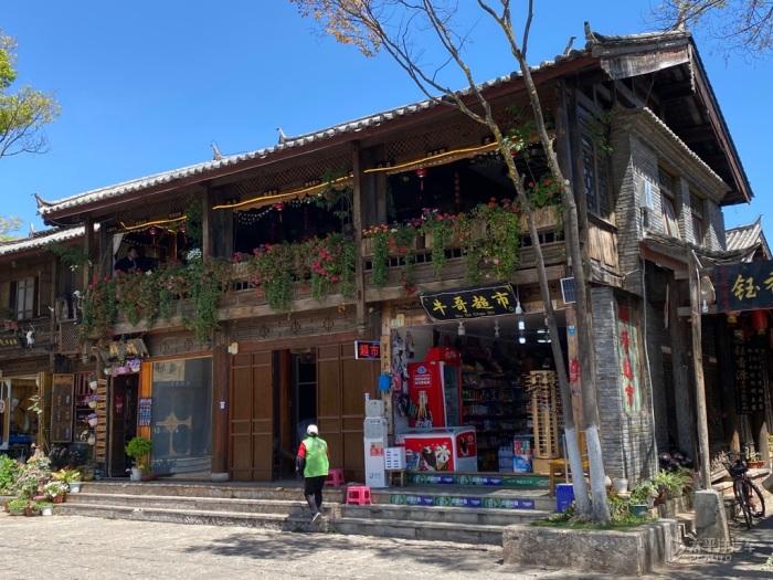 找到旅店窃贼